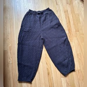 Black Crane wide quilted pants, black, size L